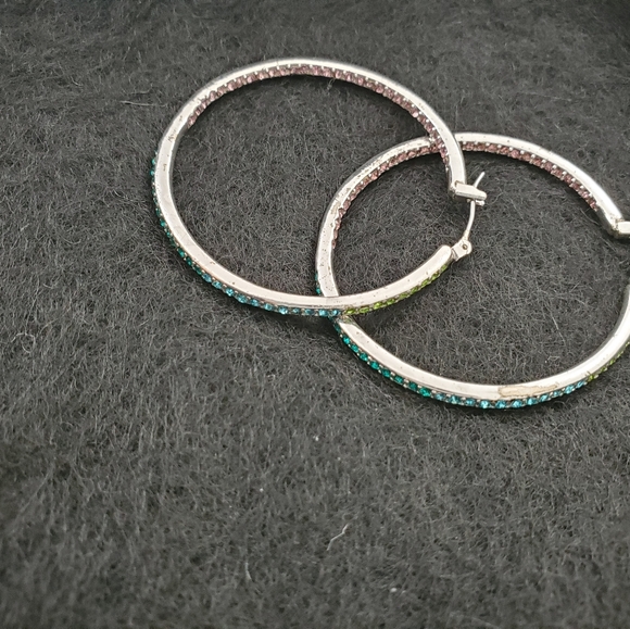 Jewelry - Colorful hoops